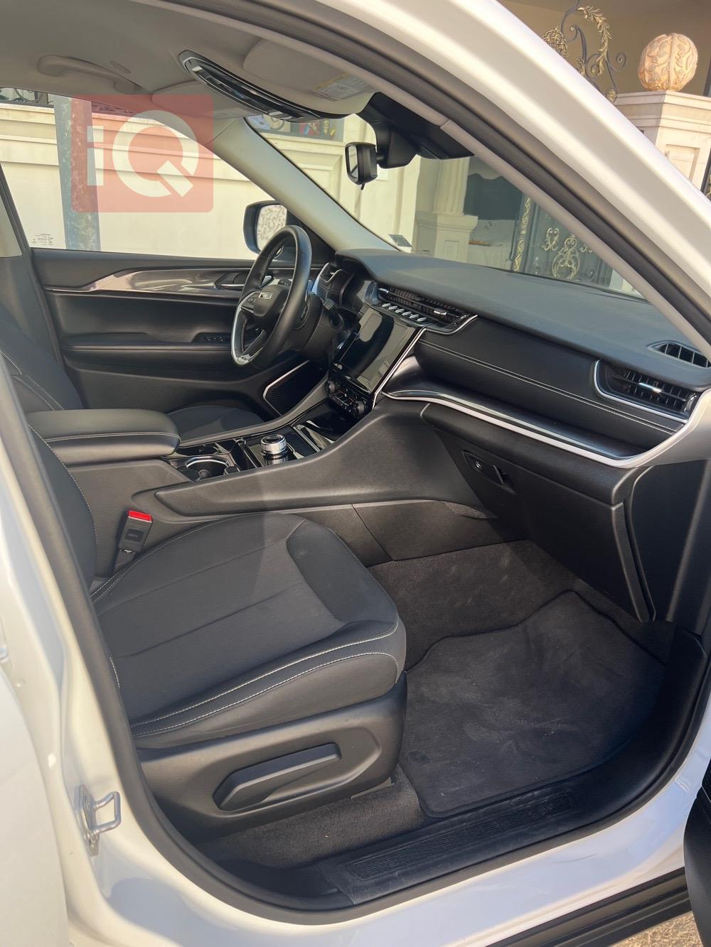 Jeep Grand Cherokee L
